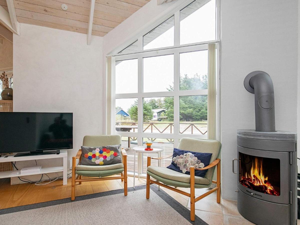 6 Person Holiday Home In Frederikshavn Bagian luar foto