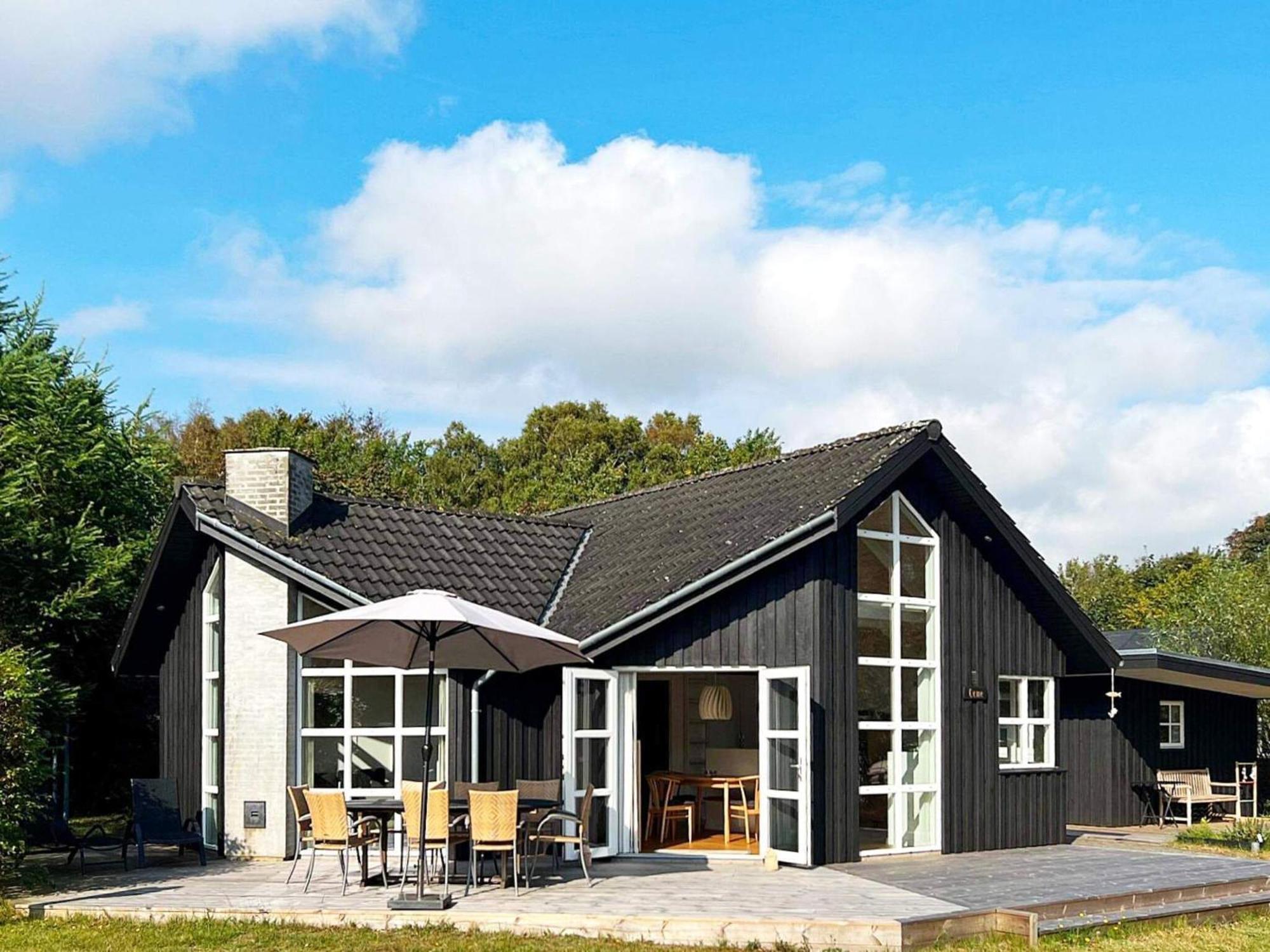 6 Person Holiday Home In Frederikshavn Bagian luar foto